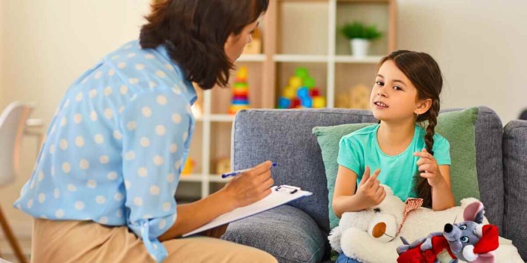 Pros and Cons of Authoritative Parenting